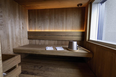Sauna, Suite 