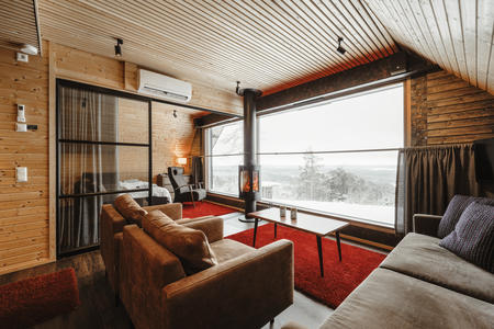 Arctic-Vogelhäuschen mit 2 Schlafzimmern, Kamin, Sauna und Terrasse mit Outdoor-Jacuzzi