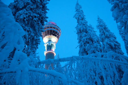 Der Puijo-Turm in Kuopio (c) Tuija Mehtonen