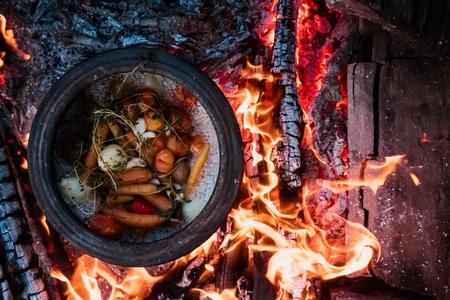 Im Miilu Bar & Grill werden die Speisen über offenem Feuer zubereitet