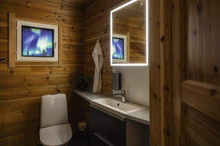 Bad in der kleinen Blockhütte