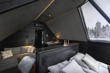 Schlafbereich direkt unter dem Glasdach, Glasdachhütte mit zwei Schlafbereichen