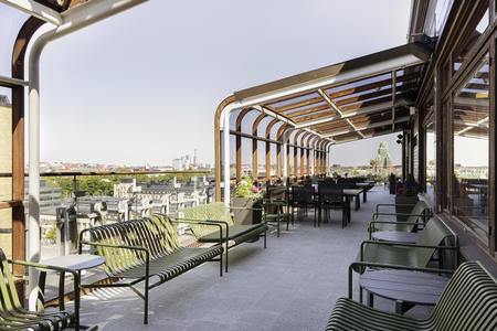 Terrasse des Hotels