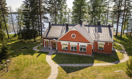 Hauptgebäude B&B Taipaleenniemi, Lomamokkila