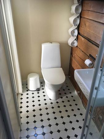 Bad, Zimmer Alina (c) Kumpunen