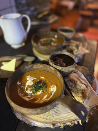 Authentisches lappisches Essen (c) Soma Adventures